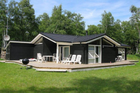 Three-Bedroom Holiday Home Langvarigheden with a Sauna 06